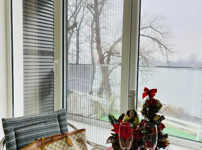 View Tasic Veliko Gradište