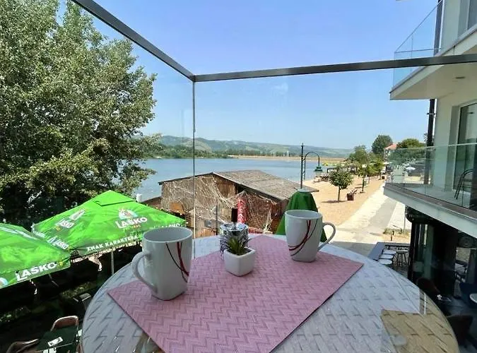 View Tasic Veliko Gradište